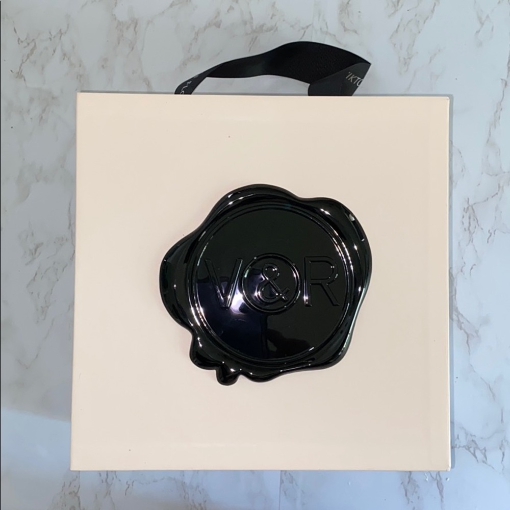 Viktor & Rolf gift box (Never Used)